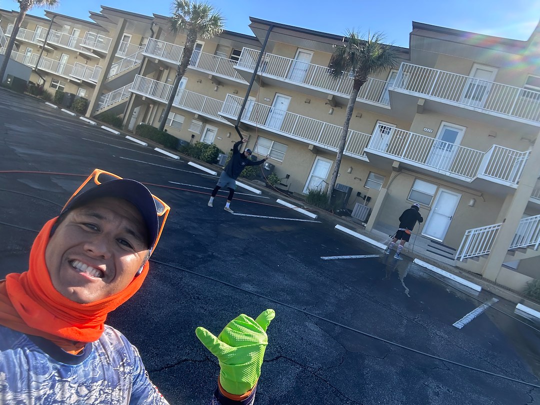 🏢✨ “3 Levels of Sparkle: Condo Pressure Washing in St. Augustine!” ✨🏢
